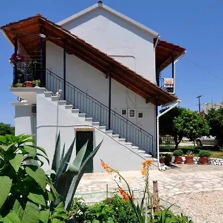 דירה Modern House In